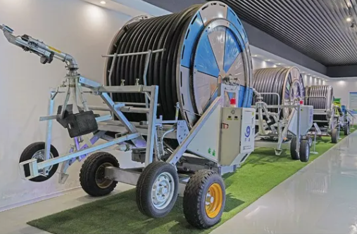 Metaliczny system nawadniania  – Agriculture Farming Usa recenzja i cena