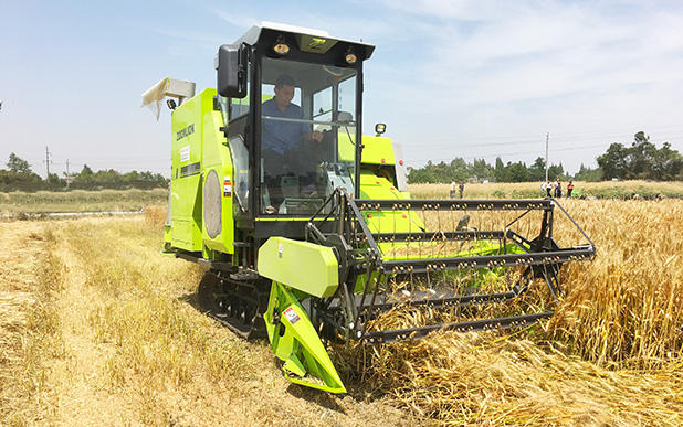 Kombajn wielozadaniowy, kombaj – Farming Agriculture Video recenzja i cena